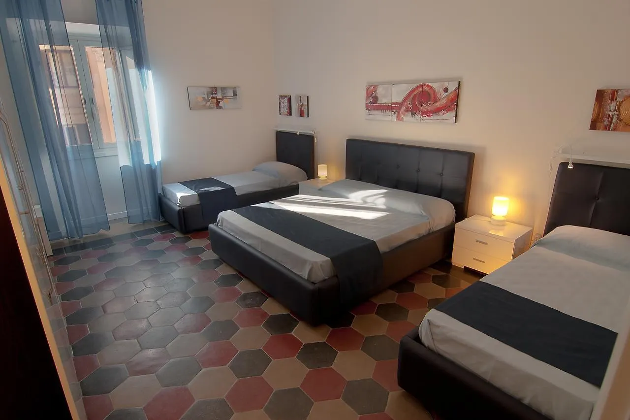 Romac Principe Amedeo Near Termini Apartment Italy